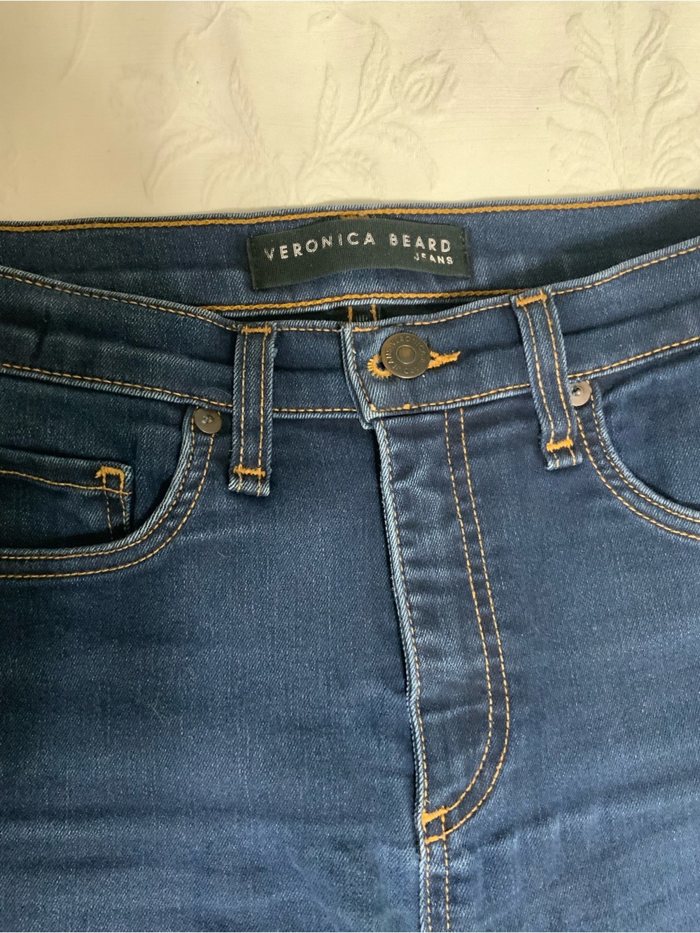 Veronica Beard Indigo Skinny Jeans, Kate 10” Skinny size 28